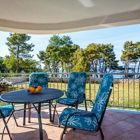 Apartments Mare&Mons Deluxe Malinska Exterior foto