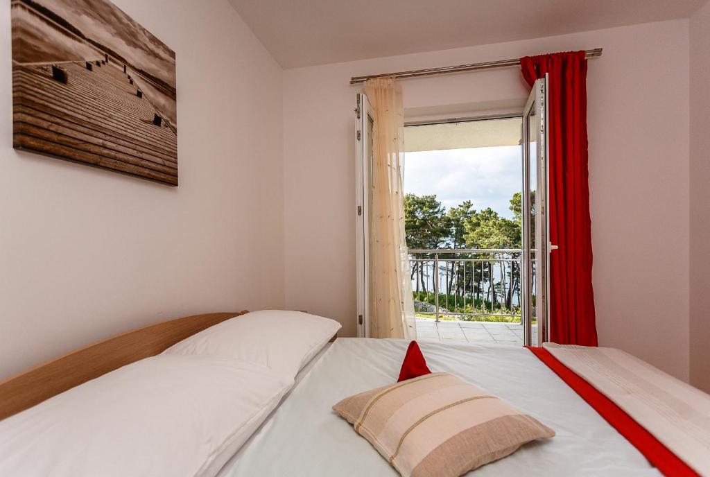 Apartments Mare&Mons Deluxe Malinska Cameră foto