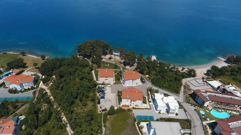 Apartments Mare&Mons Deluxe Malinska Exterior foto